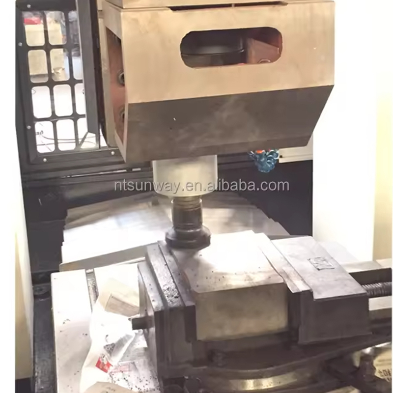 LM-1613 High Precision Metal Milling Gantry CNC Machine